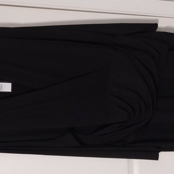 Dress - Picture 7 of 8